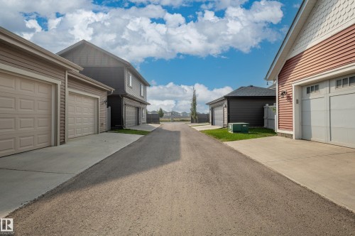 207 Griesbach Road, Edmonton, AB - Outdoor