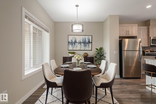 207 Griesbach Road, Edmonton, AB - Indoor Photo Showing Dining Room