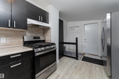 12018 95 Street, Edmonton, AB - Indoor Photo Showing Kitchen