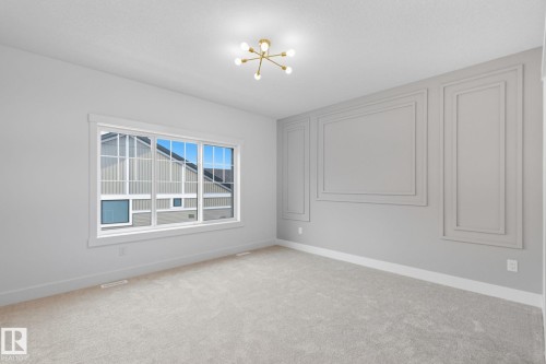 1133 Gyrfalcon Crescent, Edmonton, AB - Indoor Photo Showing Other Room