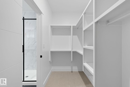 1133 Gyrfalcon Crescent, Edmonton, AB - Indoor With Storage