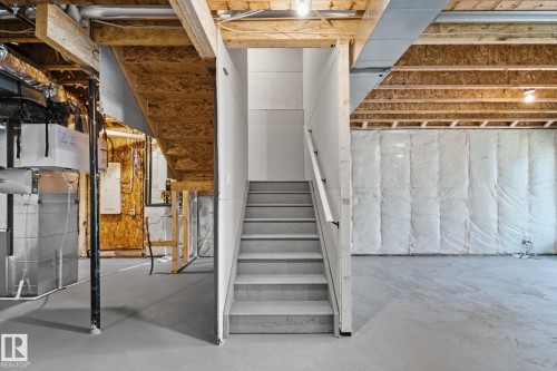 1133 Gyrfalcon Crescent, Edmonton, AB - Indoor Photo Showing Basement