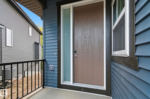 1133 Gyrfalcon Crescent, Edmonton, AB - Outdoor With Exterior