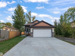 224 LEE RIDGE Road  Edmonton, AB T6K 0N3