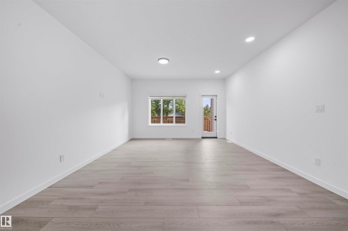 224 Lee Ridge Road, Edmonton, AB - Indoor