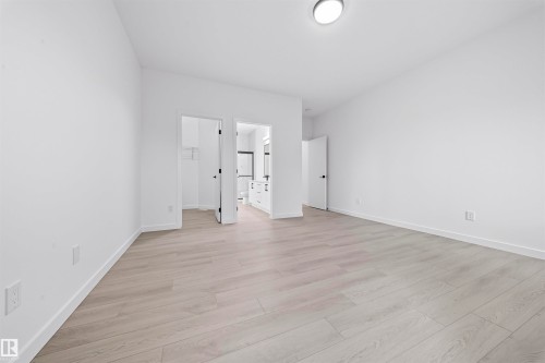 224 Lee Ridge Road, Edmonton, AB - Indoor Photo Showing Other Room