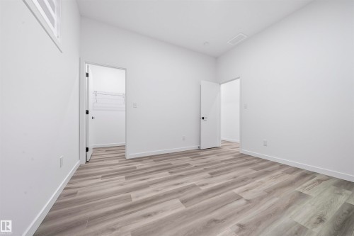 224 Lee Ridge Road, Edmonton, AB - Indoor Photo Showing Other Room