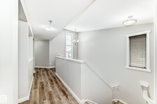 Edmonton, AB - Indoor Photo Showing Other Room