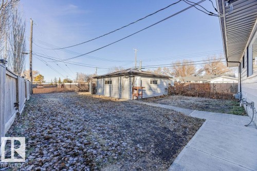 10458 166 Street, Edmonton, AB - Outdoor