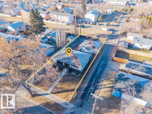 10458 166 Street, Edmonton, AB - Outdoor With View