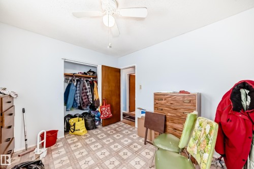 13444 61 Street, Edmonton, AB - Indoor