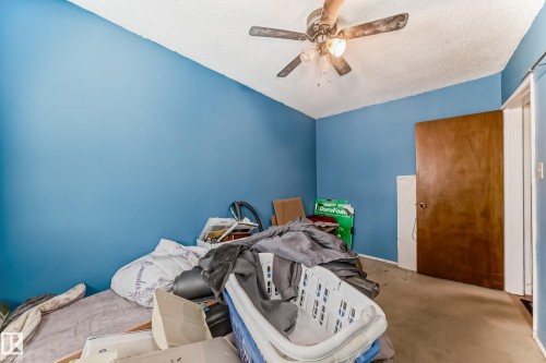 13444 61 Street, Edmonton, AB - Indoor Photo Showing Bedroom