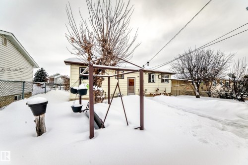 13444 61 Street, Edmonton, AB - Outdoor