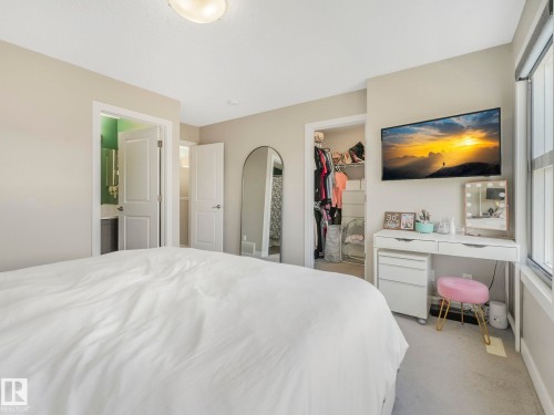 225 Southfork Drive, Leduc, AB - Indoor Photo Showing Bedroom