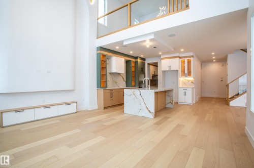 43 Eldridge Point(E), St. Albert, AB - Indoor Photo Showing Kitchen
