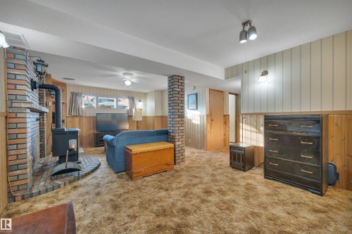 4314 39 Avenue, Leduc, AB - Indoor