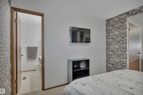4314 39 Avenue, Leduc, AB - Indoor Photo Showing Bedroom