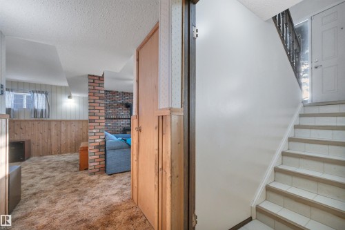 4314 39 Avenue, Leduc, AB - Indoor Photo Showing Other Room