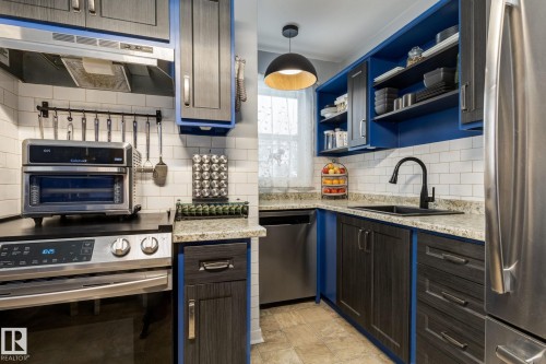 11844 96 Street, Edmonton, AB - Indoor Photo Showing Kitchen
