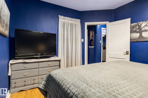 11844 96 Street, Edmonton, AB - Indoor Photo Showing Bedroom