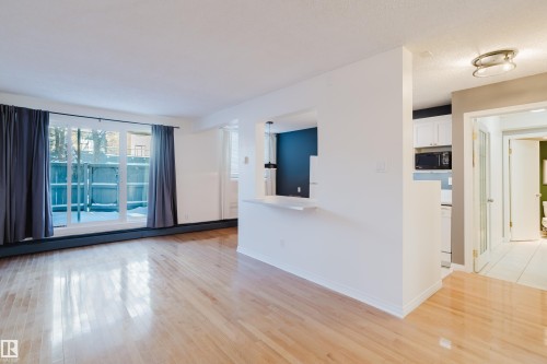106 11217 103 Avenue, Edmonton, AB - Indoor