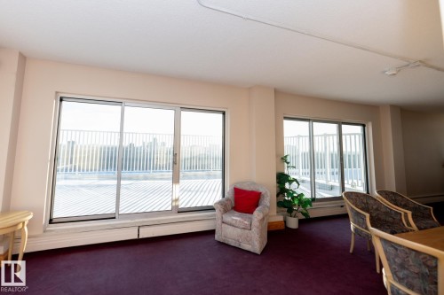 1202 9835 113 Street, Edmonton, AB - Indoor Photo Showing Other Room