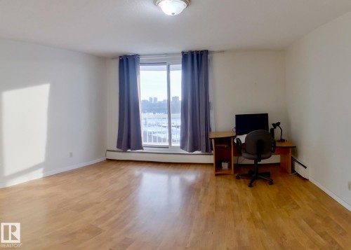 1202 9835 113 Street, Edmonton, AB - Indoor