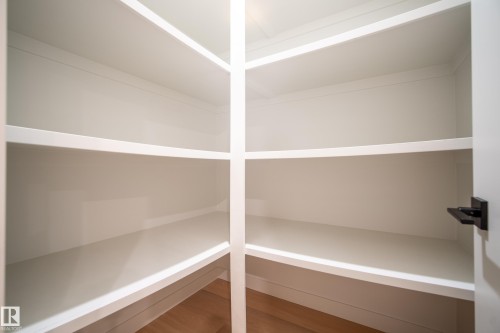 8803 Strathearn Drive, Edmonton, AB - Indoor