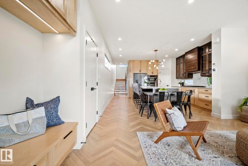 8803 Strathearn Drive, Edmonton, AB - Indoor