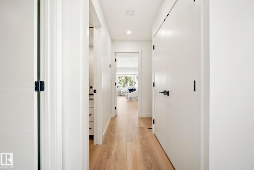 8803 Strathearn Drive, Edmonton, AB - Indoor Photo Showing Other Room