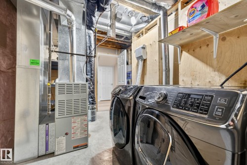 3 1920 Millwoods Road E, Edmonton, AB - Indoor Photo Showing Laundry Room