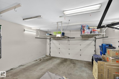 3 1920 Millwoods Road E, Edmonton, AB - Indoor Photo Showing Garage