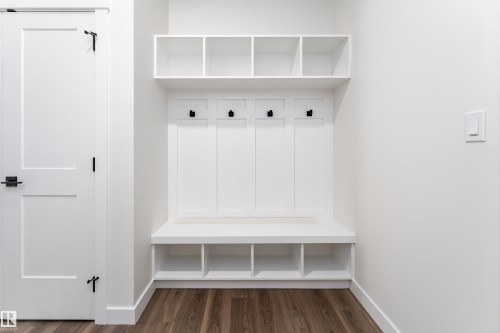 6 Tenuto Link, Spruce Grove, AB - Indoor