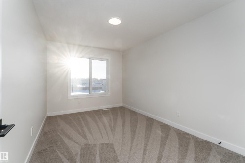 6 Tenuto Link, Spruce Grove, AB - Indoor Photo Showing Other Room
