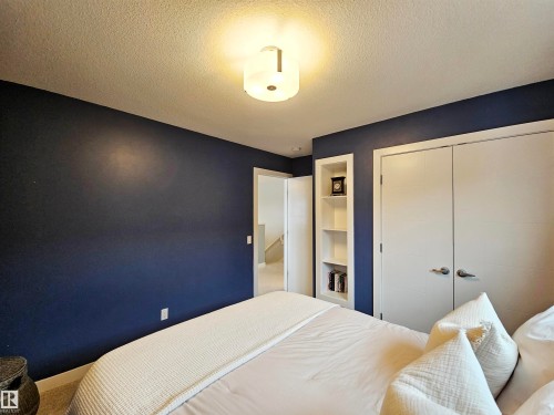 122 Joyal Way, St. Albert, AB - Indoor Photo Showing Bedroom