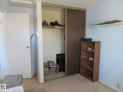 155 Woodborough Way, Edmonton, AB - Indoor