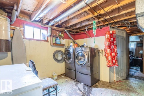 5116 52 St, Warburg, AB - Indoor