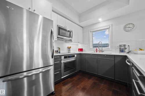 405 10232 115 St Nw, Edmonton, AB - Indoor Photo Showing Kitchen With Stainless Steel Kitchen With Upgraded Kitchen