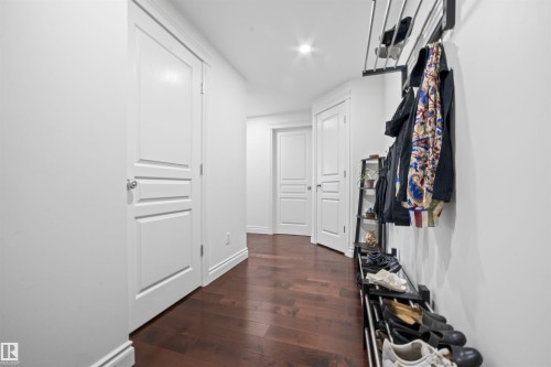 405 10232 115 St Nw, Edmonton, AB - Indoor