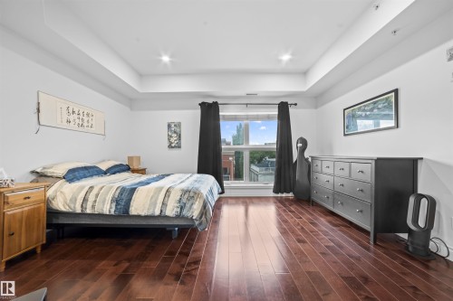 405 10232 115 St Nw, Edmonton, AB - Indoor Photo Showing Bedroom