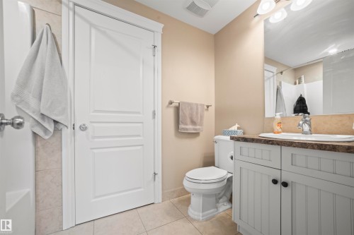 405 10232 115 St Nw, Edmonton, AB - Indoor Photo Showing Bathroom