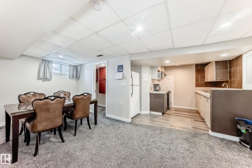 72 Howson Crescent, Edmonton, AB - Indoor