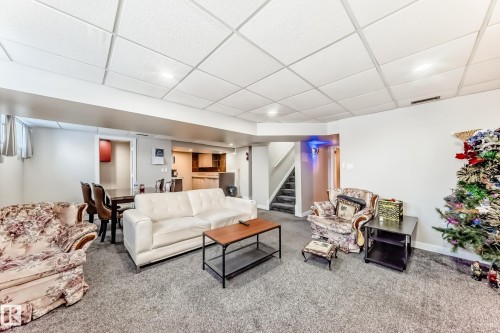 72 Howson Crescent, Edmonton, AB - Indoor