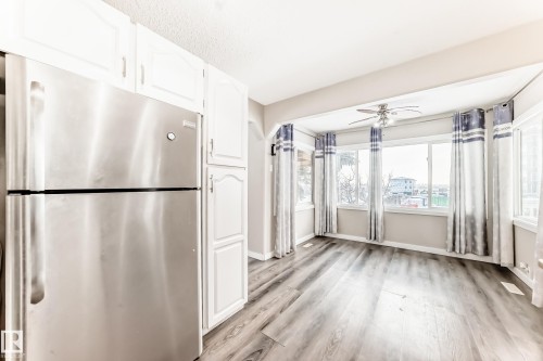 72 Howson Crescent, Edmonton, AB - Indoor