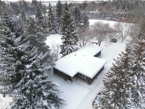 9712 209 Street, Edmonton, AB - Outdoor