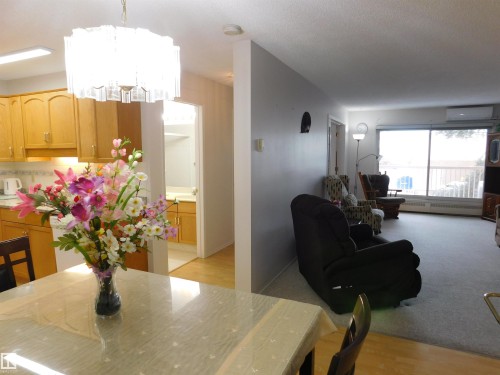 210 10945 21 Avenue, Edmonton, AB - Indoor Photo Showing Dining Room