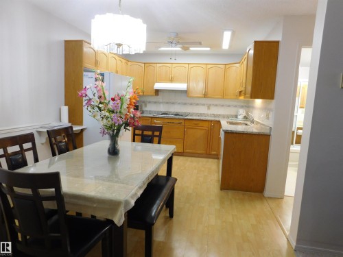 210 10945 21 Avenue, Edmonton, AB - Indoor Photo Showing Other Room