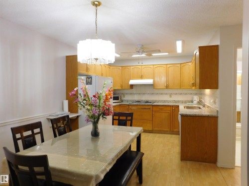 210 10945 21 Avenue, Edmonton, AB - Indoor Photo Showing Dining Room