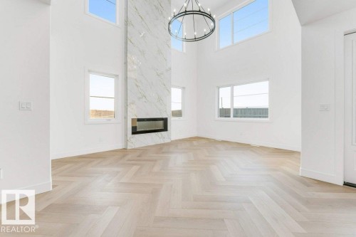 16840 33 Avenue, Edmonton, AB - Indoor With Fireplace