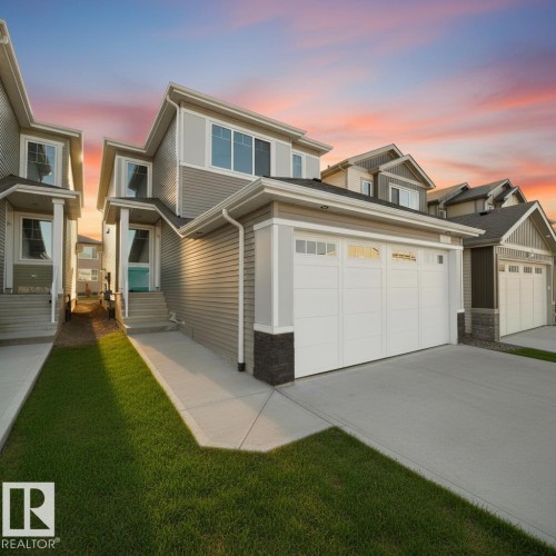 711 31 Avenue, Edmonton, AB - Outdoor With Facade